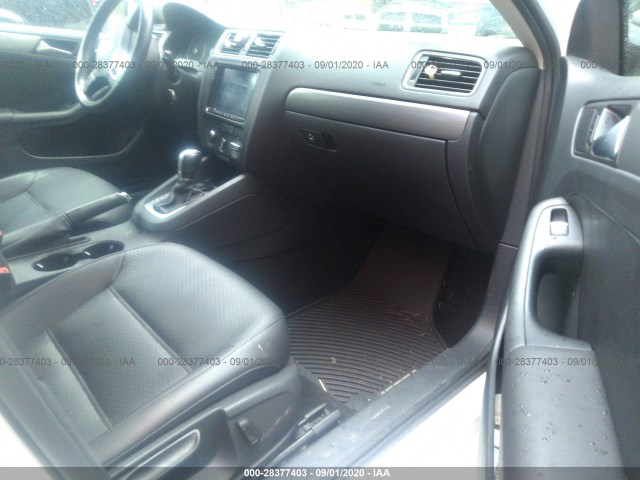 Photo 4 VIN: 3VWLL7AJ7EM291005 - VOLKSWAGEN JETTA 