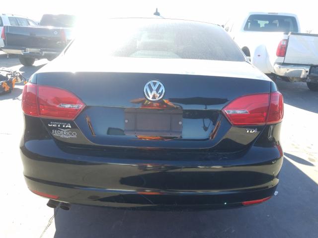 Photo 8 VIN: 3VWLL7AJ7EM353048 - VOLKSWAGEN JETTA TDI 