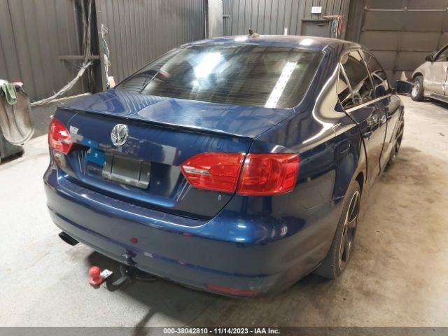 Photo 3 VIN: 3VWLL7AJ8BM112420 - VOLKSWAGEN JETTA 