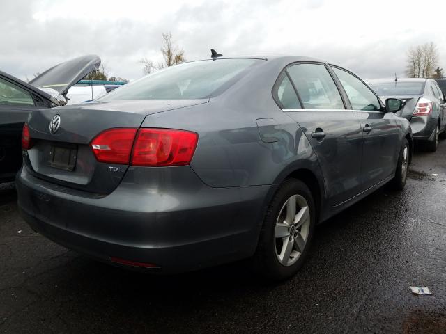 Photo 3 VIN: 3VWLL7AJ8DM205229 - VOLKSWAGEN JETTA TDI 