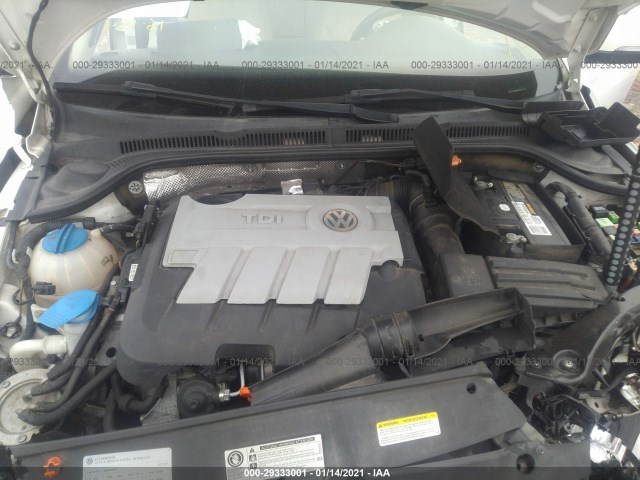 Photo 9 VIN: 3VWLL7AJ8DM377115 - VOLKSWAGEN JETTA SEDAN 