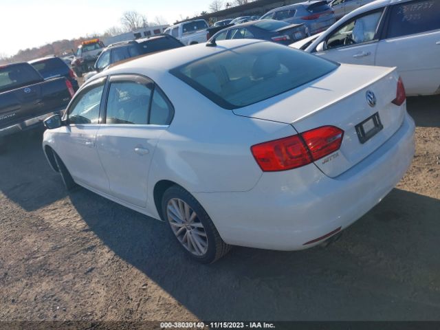 Photo 2 VIN: 3VWLL7AJ8EM430817 - VOLKSWAGEN JETTA 