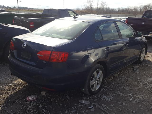 Photo 3 VIN: 3VWLL7AJ9BM044922 - VOLKSWAGEN JETTA TDI 