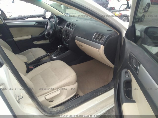 Photo 4 VIN: 3VWLL7AJ9BM092792 - VOLKSWAGEN JETTA SEDAN 