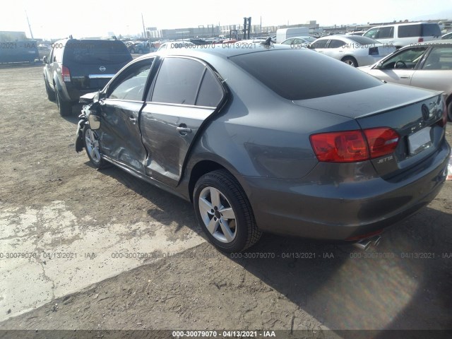 Photo 2 VIN: 3VWLL7AJ9BM112605 - VOLKSWAGEN JETTA SEDAN 