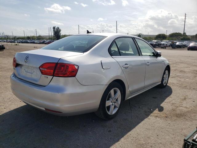 Photo 3 VIN: 3VWLL7AJ9DM279940 - VOLKSWAGEN JETTA TDI 