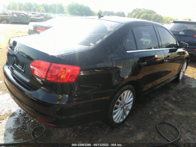 Photo 3 VIN: 3VWLL7AJ9EM331939 - VOLKSWAGEN JETTA SEDAN 