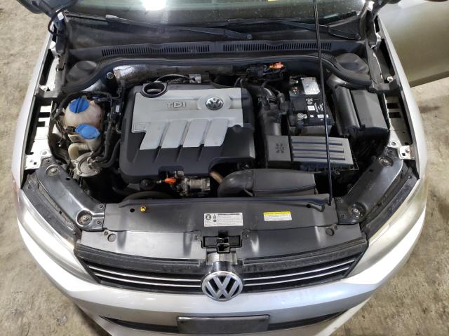 Photo 6 VIN: 3VWLL7AJ9EM352855 - VOLKSWAGEN JETTA TDI 