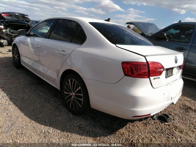 Photo 2 VIN: 3VWLP7AJ0CM424625 - VOLKSWAGEN JETTA SEDAN 