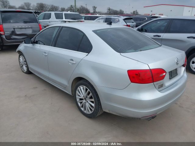 Photo 2 VIN: 3VWLP7AJ0CM468012 - VOLKSWAGEN JETTA 