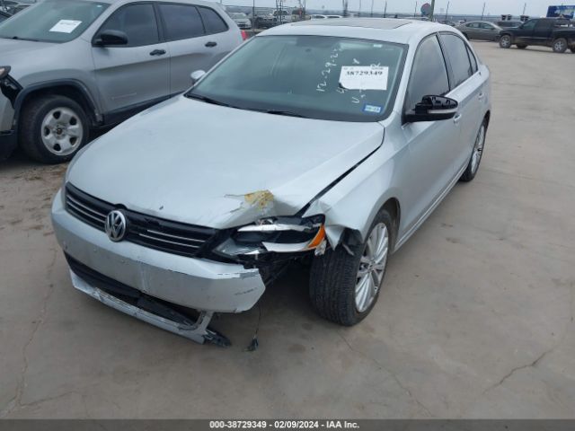 Photo 5 VIN: 3VWLP7AJ0CM468012 - VOLKSWAGEN JETTA 