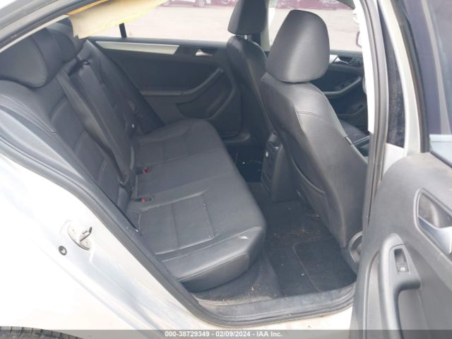 Photo 7 VIN: 3VWLP7AJ0CM468012 - VOLKSWAGEN JETTA 