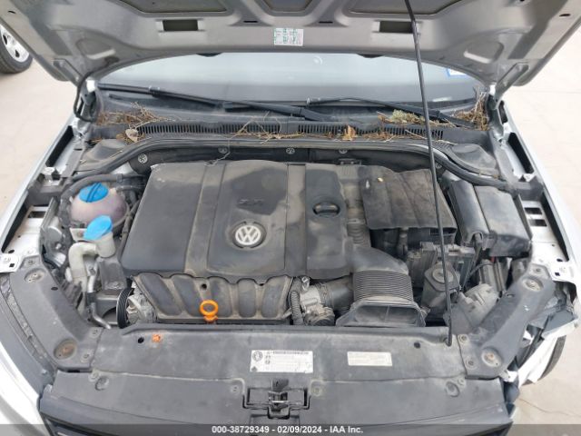 Photo 9 VIN: 3VWLP7AJ0CM468012 - VOLKSWAGEN JETTA 