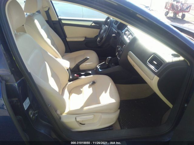 Photo 4 VIN: 3VWLP7AJ8CM325387 - VOLKSWAGEN JETTA SEDAN 