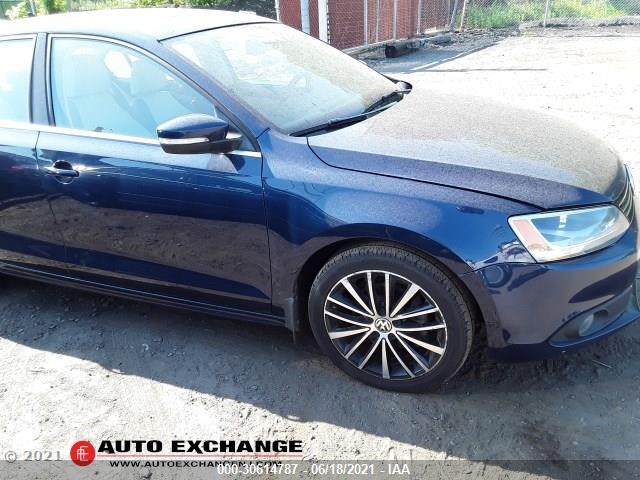 Photo 3 VIN: 3VWLP7AJ8CM398968 - VOLKSWAGEN JETTA SEDAN 