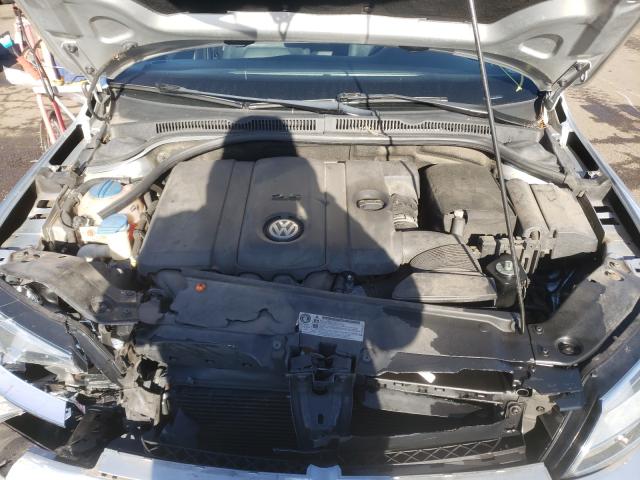 Photo 6 VIN: 3VWLX7AJ0BM300479 - VOLKSWAGEN JETTA SEL 