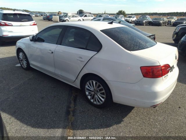 Photo 2 VIN: 3VWLX7AJ0CM361378 - VOLKSWAGEN JETTA SEDAN 