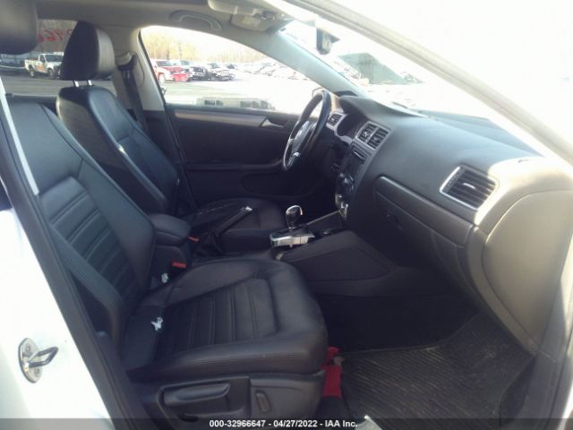 Photo 4 VIN: 3VWLX7AJ0DM364623 - VOLKSWAGEN JETTA SEDAN 