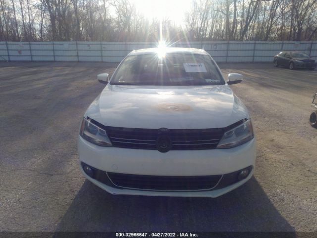 Photo 5 VIN: 3VWLX7AJ0DM364623 - VOLKSWAGEN JETTA SEDAN 