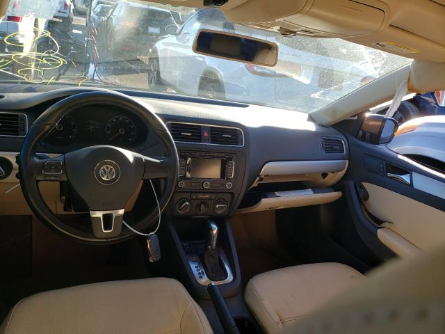 Photo 8 VIN: 3VWLX7AJ1BM353143 - VOLKSWAGEN JETTA SEL 