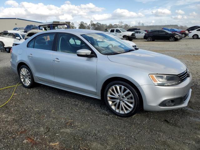 Photo 3 VIN: 3VWLX7AJ1BM368628 - VOLKSWAGEN JETTA SEL 