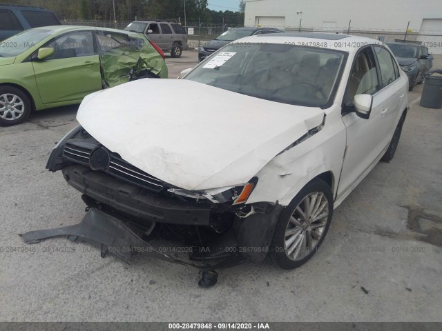 Photo 5 VIN: 3VWLX7AJ3BM370817 - VOLKSWAGEN JETTA SEDAN 