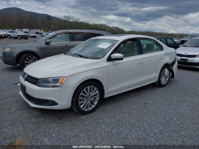 Photo 1 VIN: 3VWLX7AJ4BM005627 - VOLKSWAGEN JETTA 