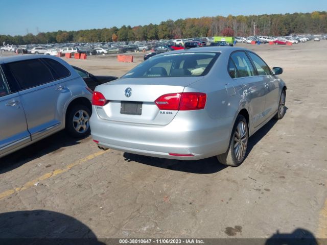 Photo 3 VIN: 3VWLX7AJ6BM368804 - VOLKSWAGEN JETTA SEDAN 