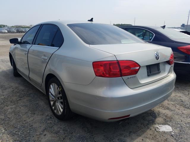 Photo 2 VIN: 3VWLX7AJ7BM324827 - VOLKSWAGEN JETTA SEL 