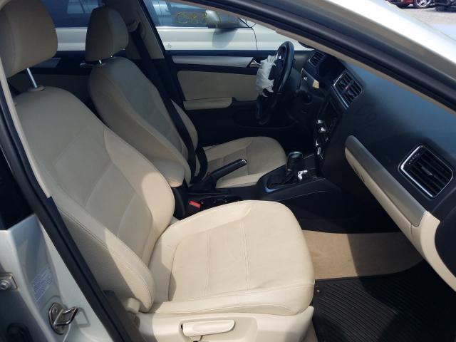 Photo 4 VIN: 3VWLX7AJ7BM324827 - VOLKSWAGEN JETTA SEL 