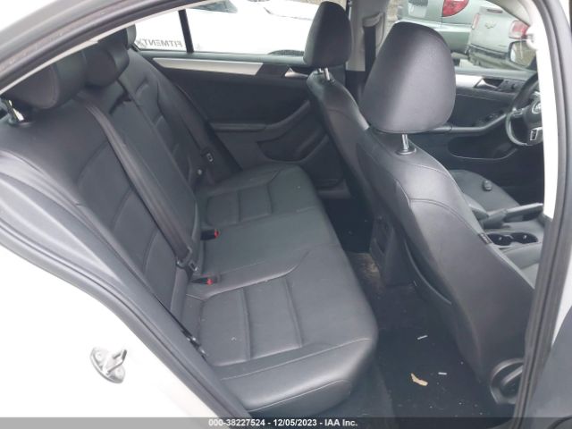 Photo 7 VIN: 3VWLX7AJ7CM306426 - VOLKSWAGEN JETTA 