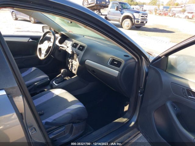 Photo 4 VIN: 3VWLX7AJ8BM359280 - VOLKSWAGEN JETTA 