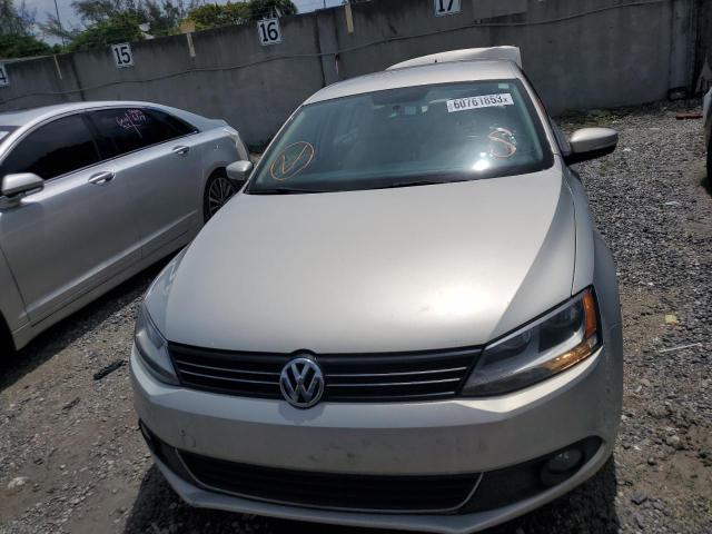 Photo 4 VIN: 3VWLX7AJ8BM370845 - VOLKSWAGEN JETTA SEL 