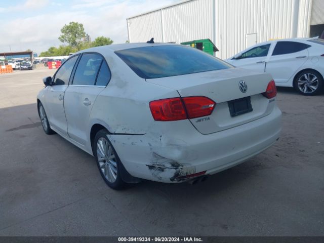 Photo 2 VIN: 3VWLX7AJ8BM375205 - VOLKSWAGEN JETTA 