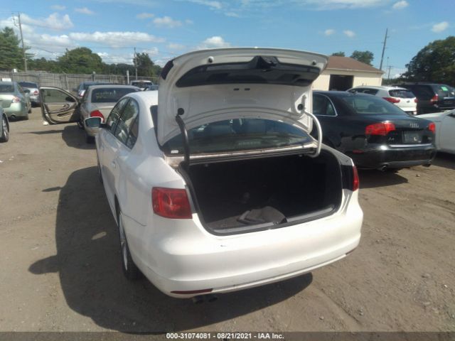 Photo 5 VIN: 3VWLX7AJ9CM469479 - VOLKSWAGEN JETTA SEDAN 