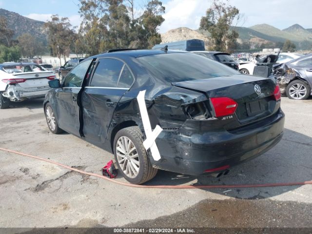 Photo 2 VIN: 3VWLX7AJXBM083104 - VOLKSWAGEN JETTA 