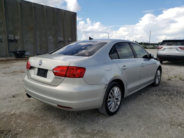 Photo 3 VIN: 3VWLX7AJXBM368188 - VOLKSWAGEN JETTA SEL 