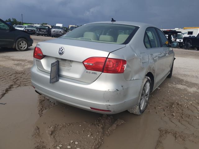 Photo 3 VIN: 3VWLX7AJXBM374413 - VOLKSWAGEN JETTA SEL 