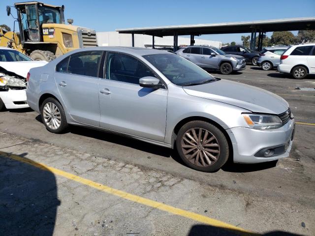 Photo 3 VIN: 3VWLZ7AJ0BM356819 - VOLKSWAGEN JETTA SEL 