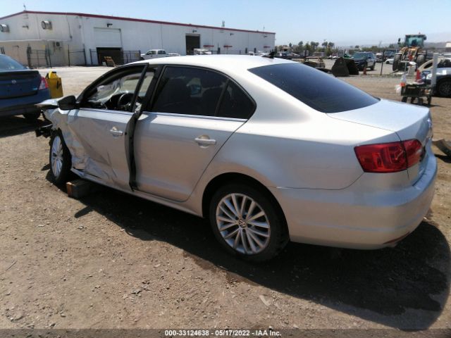 Photo 2 VIN: 3VWLZ7AJ1BM359891 - VOLKSWAGEN JETTA SEDAN 