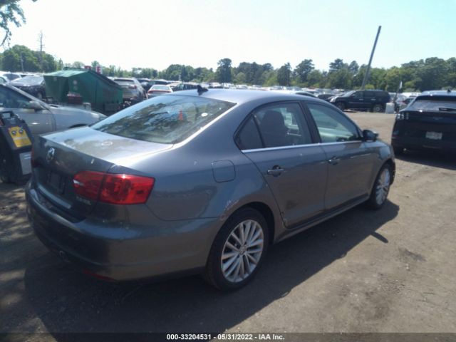 Photo 3 VIN: 3VWLZ7AJ1BM374374 - VOLKSWAGEN JETTA SEDAN 