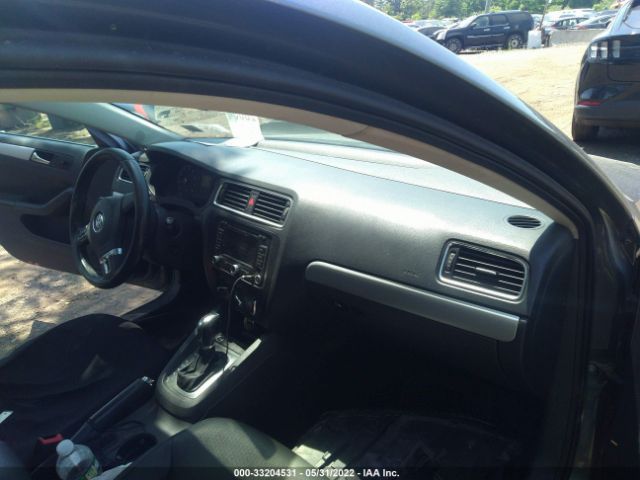 Photo 4 VIN: 3VWLZ7AJ1BM374374 - VOLKSWAGEN JETTA SEDAN 