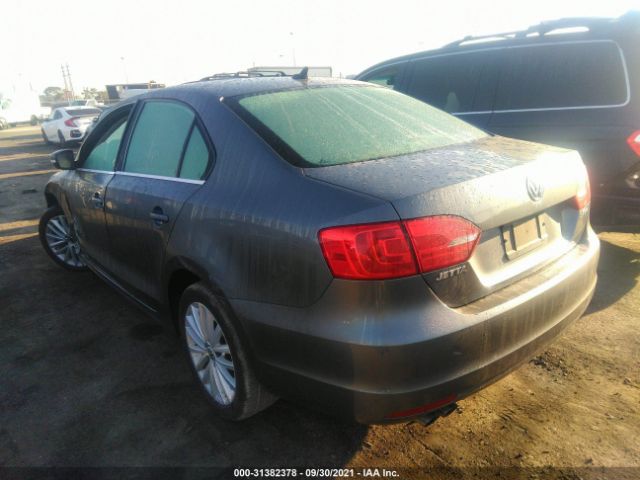 Photo 2 VIN: 3VWLZ7AJ2BM348544 - VOLKSWAGEN JETTA 