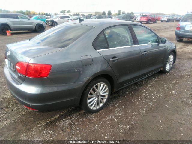 Photo 3 VIN: 3VWLZ7AJ5BM074613 - VOLKSWAGEN JETTA SEDAN 