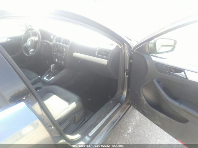 Photo 4 VIN: 3VWLZ7AJ5BM330619 - VOLKSWAGEN JETTA SEDAN 