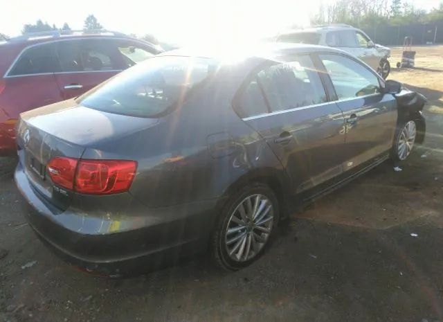 Photo 3 VIN: 3VWLZ7AJ5BM333178 - VOLKSWAGEN JETTA SEDAN 