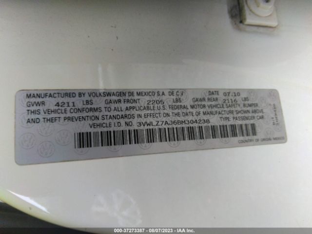 Photo 8 VIN: 3VWLZ7AJ6BM304238 - VOLKSWAGEN JETTA 