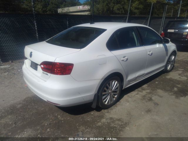 Photo 3 VIN: 3VWLZ7AJ6BM394653 - VOLKSWAGEN JETTA SEDAN 