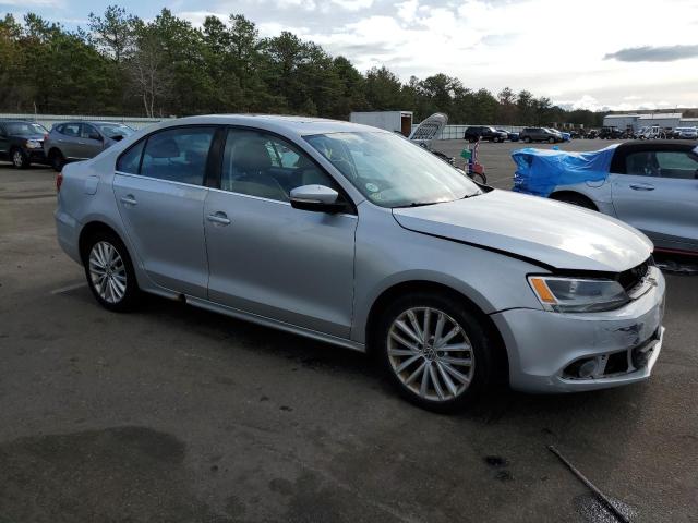 Photo 3 VIN: 3VWLZ7AJ8BM304144 - VOLKSWAGEN JETTA SEL 