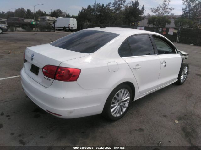 Photo 3 VIN: 3VWLZ7AJ8BM319467 - VOLKSWAGEN JETTA SEDAN 